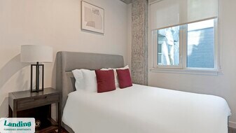 1419 24th Ave in Seattle, WA - Building Photo