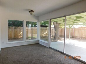 136 Purple Sage Ln in Ridgecrest, CA - Building Photo - Building Photo