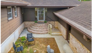 3102 Claiborne Dr NW in Duluth, GA - Building Photo - Building Photo