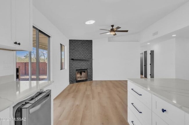 property at 980 N Solar Dr