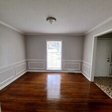 2879 Bannockburn Rd in Memphis, TN - Foto de edificio - Building Photo