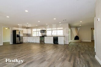 4717 W Echo Ln in Glendale, AZ - Foto de edificio - Building Photo