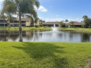 15488 Admiralty Cir in North Fort Myers, FL - Foto de edificio - Building Photo