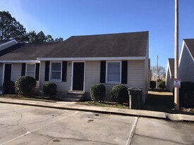 1807 Chandler Rd in Statesboro, GA - Building Photo