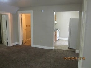 828 Huestis Ave in Fort Wayne, IN - Building Photo - Building Photo
