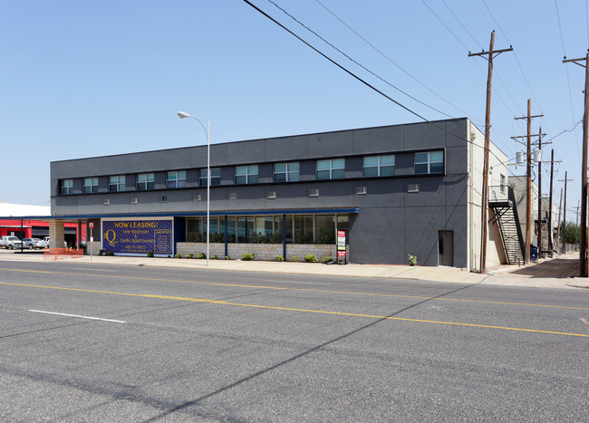 The Que Apartments in Lubbock, TX - Foto de edificio - Building Photo