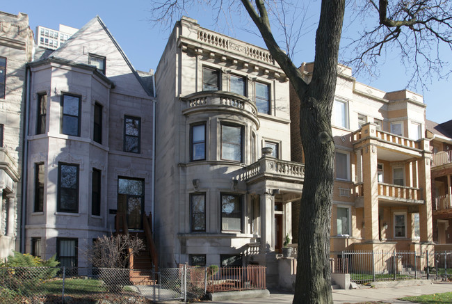 3553 S King Dr in Chicago, IL - Building Photo - Building Photo