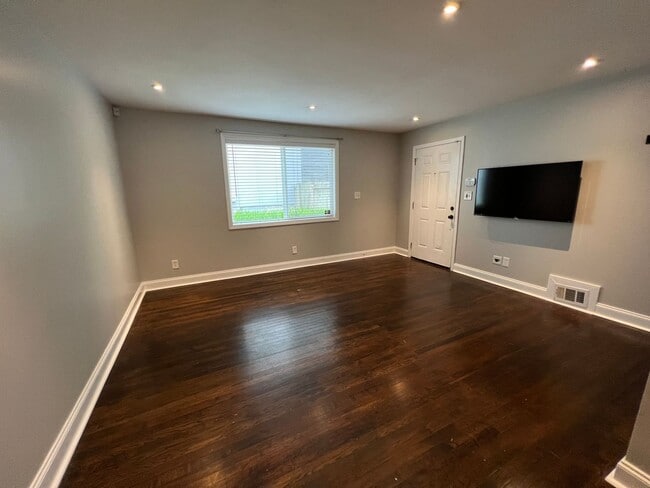 1114 Straightway Ave in Nashville, TN - Building Photo - Building Photo