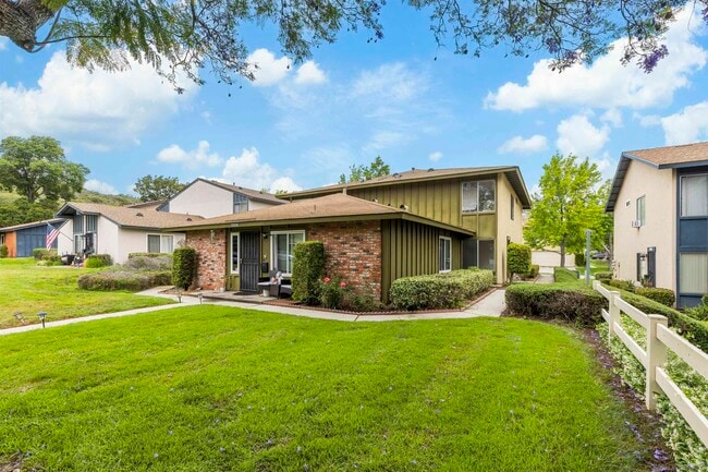 11022 Via Asti in San Diego, CA - Building Photo - Building Photo