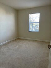 2909 Tuscan Dr-Unit -303 in Cape Coral, FL - Foto de edificio - Building Photo