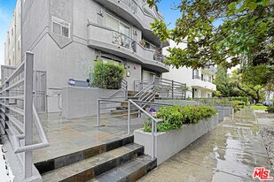 1132 S Shenandoah St in Los Angeles, CA - Building Photo