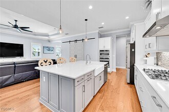 13725 Magnolia Isle Dr in Ft. Myers, FL - Building Photo - Building Photo