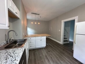 623 Riddle Rd in Cincinnati, OH - Building Photo - Building Photo