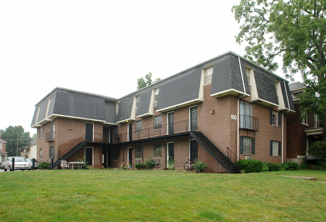 100 E Frambes Ave in Columbus, OH - Building Photo