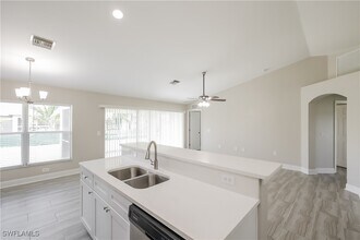 2322 NE 24th Terrace in Cape Coral, FL - Building Photo - Building Photo