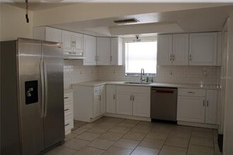 8895 67th St in Pinellas Park, FL - Building Photo - Building Photo