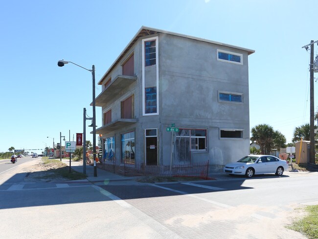 311 OceanShore Blvd in Flagler Beach, FL - Building Photo - Primary Photo