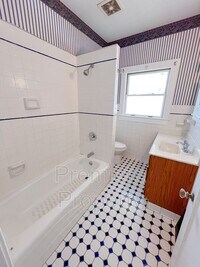 2112 State Ave photo'