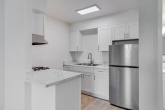 San Rivello in Phoenix, AZ - Foto de edificio - Interior Photo