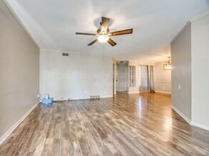 3737 NW 17th St in Oklahoma City, OK - Building Photo - Building Photo