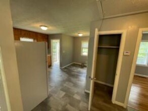 914 Luttrell St in Oxford, AL - Building Photo - Building Photo