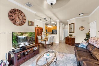 9052 Plymouth Pl in Tamarac, FL - Building Photo - Building Photo