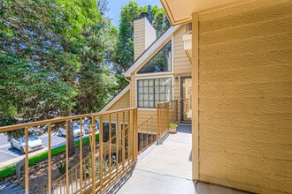 4818 E Kentucky Ave in Glendale, CO - Building Photo - Building Photo