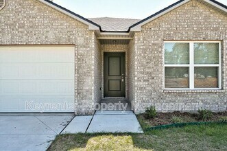 504 Old Hickory Ln in Perkins, OK - Building Photo - Building Photo