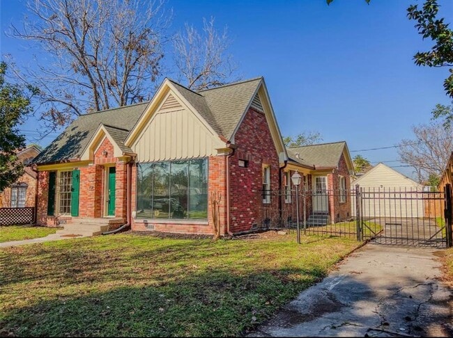 property at 6607 Fairfield St