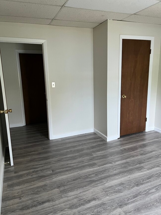 5 Webster Pl, Unit 2 in Worcester, MA - Foto de edificio - Building Photo