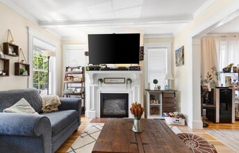 2218 Mystic Valley Pky, Unit 2 in Medford, MA - Building Photo - Building Photo