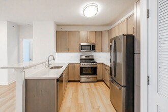 Rivendell Meadows in Piscataway, NJ - Foto de edificio - Interior Photo