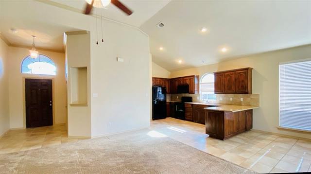 4837 Elkhart Dr in Crowley, TX - Building Photo