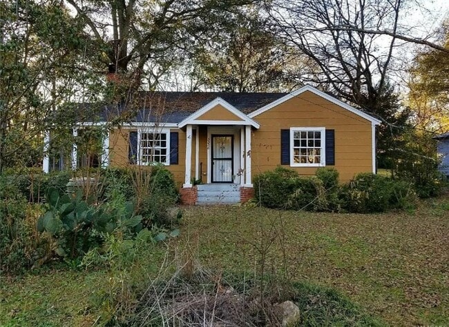 property at 3338 S Hull St