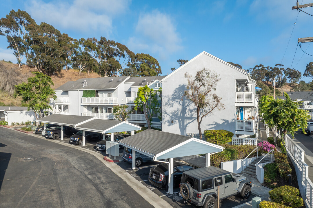 Harbor Walk in Capistrano Beach, CA - Foto de edificio