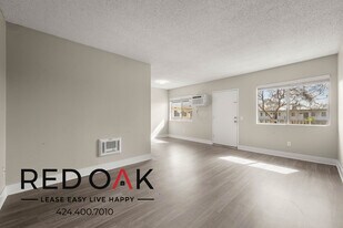 13325 Heacock St in Moreno Valley, CA - Building Photo