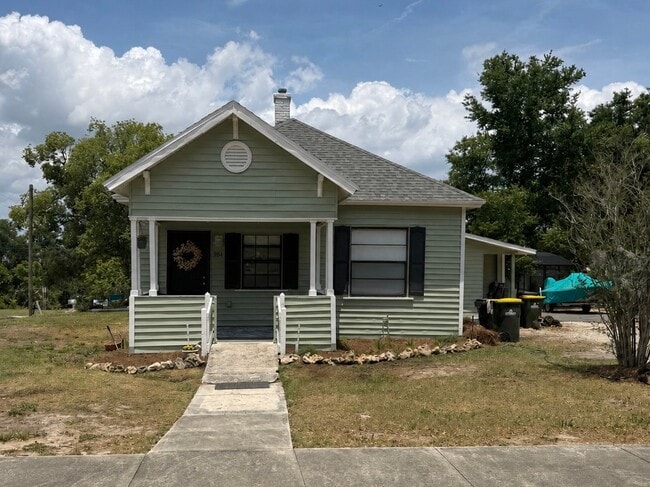 984 W Desoto St, Unit A