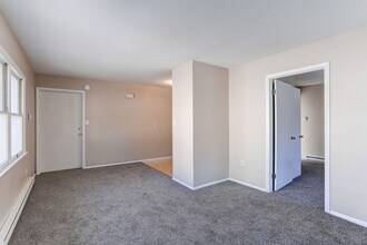 11 Poplar St in Wormleysburg, PA - Building Photo - Building Photo