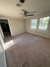 3622 S Fredonia St in Nacogdoches, TX - Building Photo - Building Photo