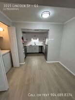 1015 Lincoln St in Hazleton, PA - Building Photo