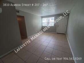 3810 Almeda St in Jacksonville, FL - Building Photo - Building Photo