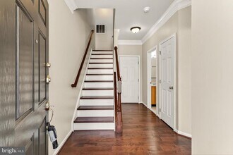 42627 Homefront Terrace in South Riding, VA - Building Photo - Building Photo