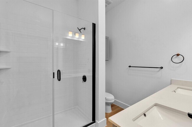 property at 1409B Forward Dr