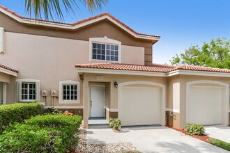 6716 Old Farm Trail in Boynton Beach, FL - Building Photo - Building Photo