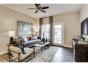 Montgomery Place Apartments in Montgomery, IL - Building Photo - Building Photo