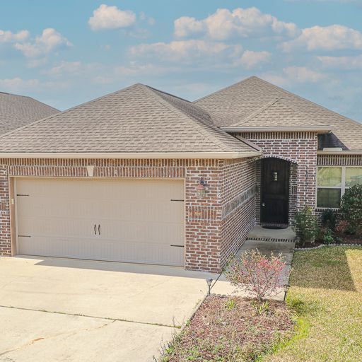 14053 Anandale Cir in Gulfport, MS - Building Photo - Building Photo