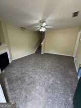 253 Whistle Way in Locust Grove, GA - Building Photo - Building Photo