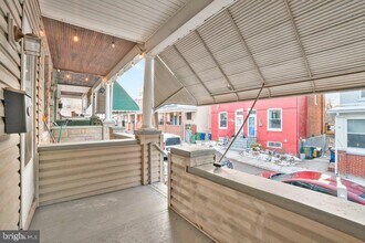 3321 Elm Ave in Baltimore, MD - Building Photo - Building Photo