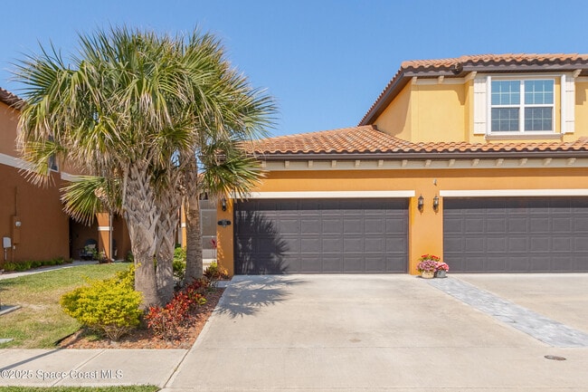 property at 724 Carlsbad Dr