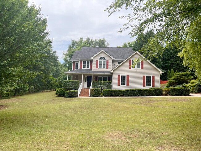 property at 121 Squires Creek Rd